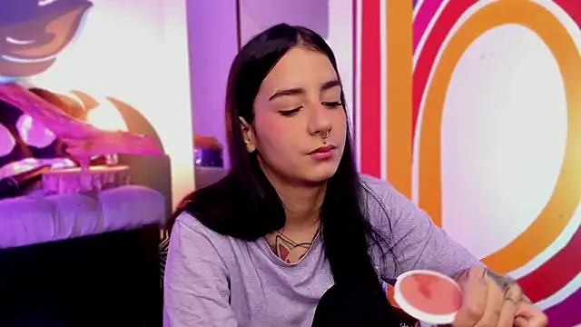 Alice woodville online show from 18, 9, 2025