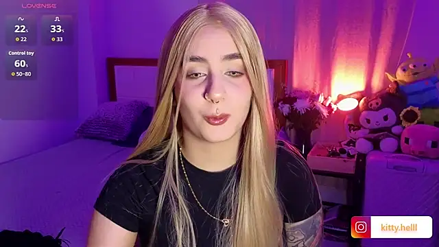 Snapshot of Alice_woodville chatting on 31, 7, 2026 Alice woodville online show from 31, 7, 2026