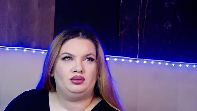 MelanieBrownn online show from 7, 2, 2026