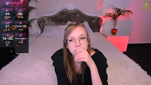 Snapshot of LayriantaVee chatting on 15, 1, 2025 LayriantaVee online show from 15, 1, 2025