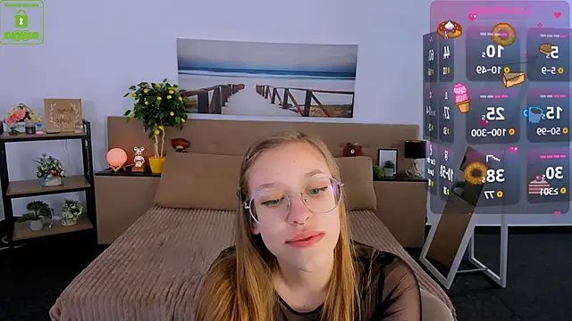 Snapshot of LayriantaVee chatting on 18, 2, 2025 LayriantaVee online show from 18, 2, 2025