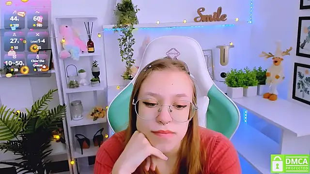 Snapshot of LayriantaVee chatting on 8, 3, 2025 LayriantaVee online show from 8, 3, 2025