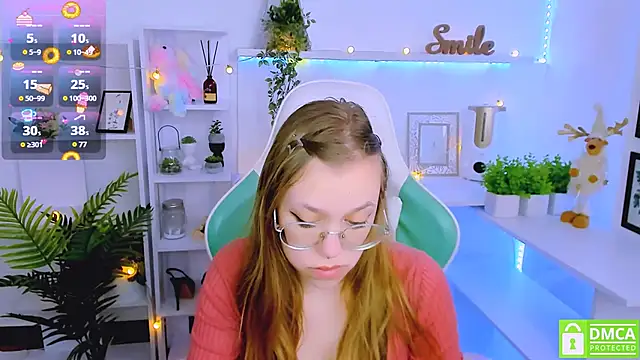 Snapshot of LayriantaVee chatting on 8, 3, 2025 LayriantaVee online show from 8, 3, 2025