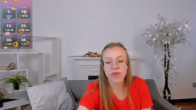 Snapshot of LayriantaVee chatting on 9, 3, 2025 LayriantaVee online show from 9, 3, 2025