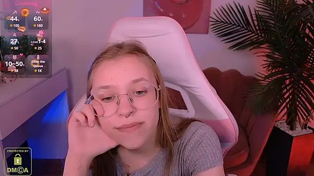 Snapshot of LayriantaVee chatting on 16, 3, 2025 LayriantaVee online show from 16, 3, 2025