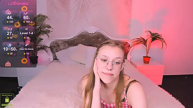 Snapshot of LayriantaVee chatting on 18, 3, 2025 LayriantaVee online show from 18, 3, 2025