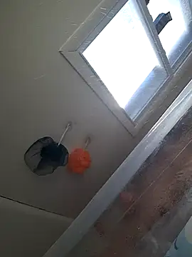 Snapshot of clitstitsandbongrips chatting on 19, 1, 2025 clitstitsandbongrips online show from 19, 1, 2025