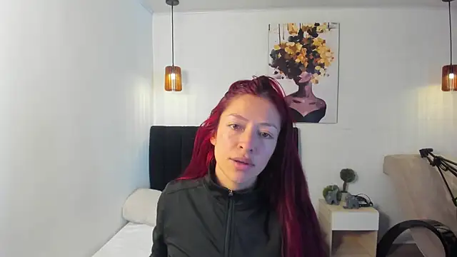 Scarlett  bell online show from 7, 10, 2025