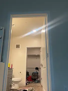 Snapshot of TransboyJay chatting on 11, 2, 2025 TransboyJay online show from 11, 2, 2025