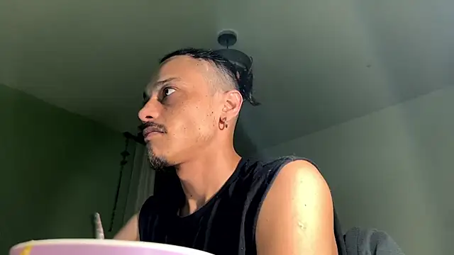 Snapshot of villanocat chatting on 26, 9, 2025 villanocat online show from 26, 9, 2025