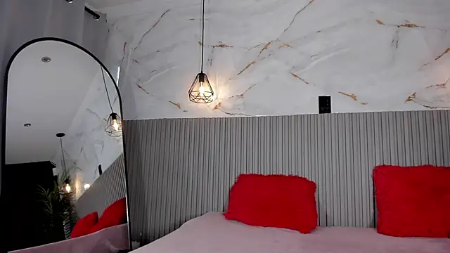 Snapshot of valentina_lux chatting on 9, 7, 2026 valentina lux online show from 9, 7, 2026