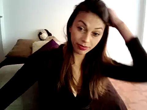 Snapshot of Hanna_Charming chatting on 18, 12, 2024 Hanna Charming online show from 18, 12, 2024