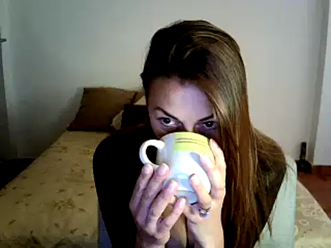 Snapshot of Hanna_Charming chatting on 28, 12, 2024 Hanna Charming online show from 28, 12, 2024