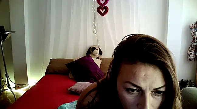 Snapshot of Hanna_Charming chatting on 21, 3, 2025 Hanna Charming online show from 21, 3, 2025