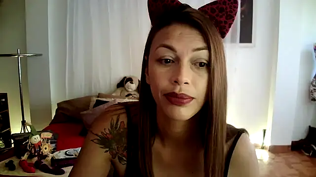 Snapshot of Hanna_Charming chatting on 28, 9, 2025 Hanna Charming online show from 28, 9, 2025