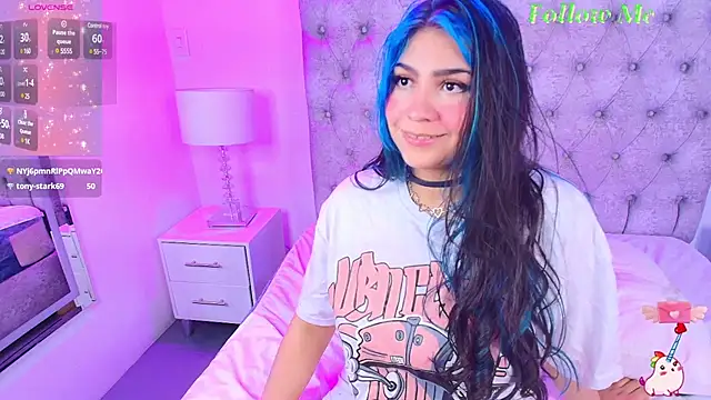 Snapshot of Salem_skyler_ chatting on 4, 3, 2025 Salem skyler online show from 4, 3, 2025