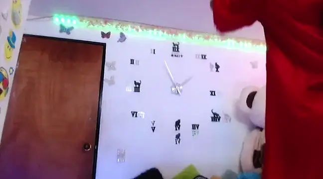 Snapshot of goddess_BigassCock chatting on 23, 2, 2025 goddess BigassCock online show from 23, 2, 2025