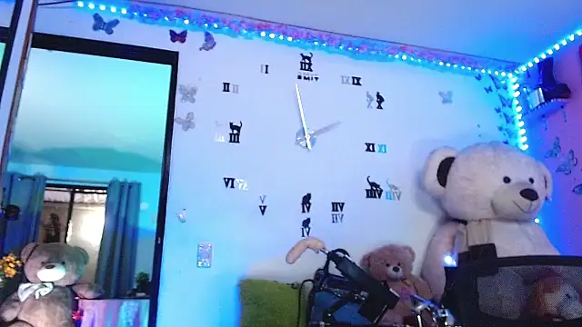 Snapshot of goddess_BigassCock chatting on 15, 2, 2026 goddess BigassCock online show from 15, 2, 2026