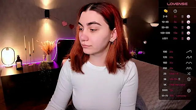 hannacheekss  online show from 24, 2, 2026