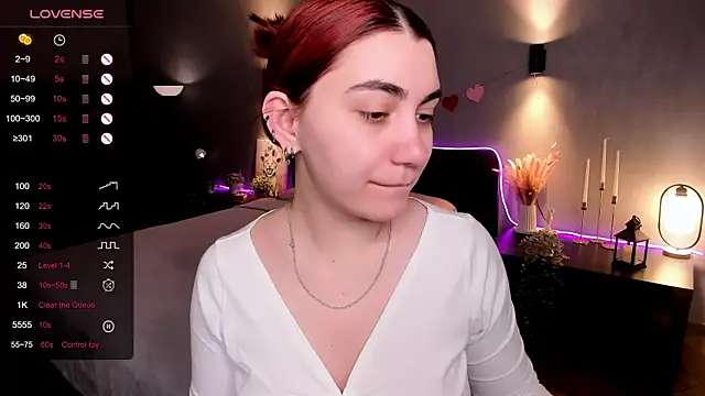 hannacheekss  online show from 4, 5, 2026