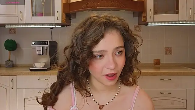 KellyAdderiy online show from 28, 2, 2025