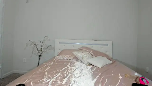 Snapshot of marianaferrero chatting on 12, 2, 2025 marianaferrero online show from 12, 2, 2025