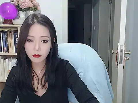 SuSushi728 online show from 22, 12, 2025