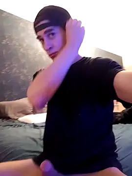 Snapshot of ElyasMatt chatting on 21, 1, 2025 ElyasMatt online show from 21, 1, 2025