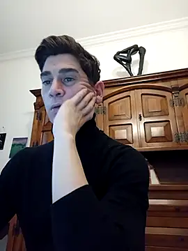 Snapshot of ElyasMatt chatting on 22, 2, 2025 ElyasMatt online show from 22, 2, 2025