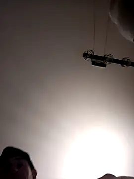 Snapshot of ElyasMatt chatting on 23, 2, 2025 ElyasMatt online show from 23, 2, 2025