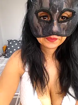 Snapshot of Barby8787 chatting on 13, 4, 2026 Barby8787 online show from 13, 4, 2026