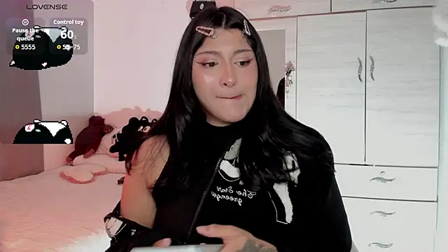 Ju Kyung online show from 2, 11, 2025