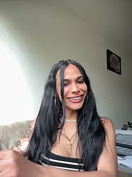 charris stefannia online show from 3, 5, 2026