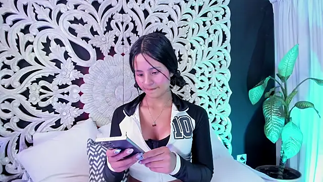 Mindy sweety online show from 27, 3, 2026