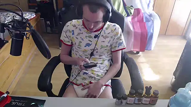 BabyDracoDarkfang online show from 3, 4, 2026