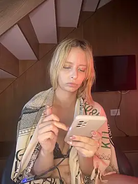 Bellahcha online show from 19, 4, 2026