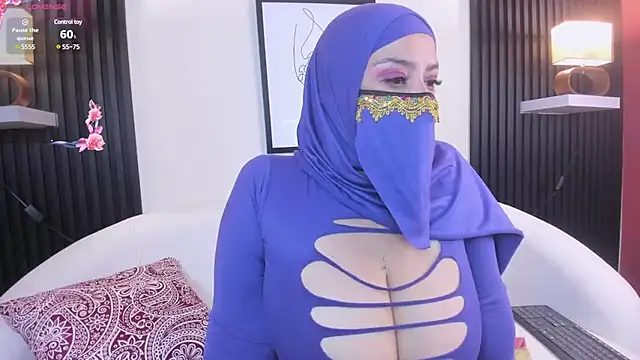 cloe sirena online show from 4, 3, 2025