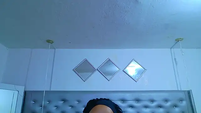 EileenBenzon online show from 29, 4, 2026