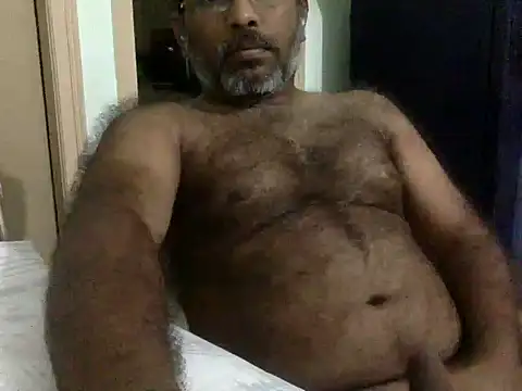 i am very hot 4u online show from 19, 5, 2026