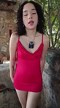 Snapshot of sweet_outdoor_charm chatting on 20, 6, 2026 sweet outdoor charm online show from 20, 6, 2026