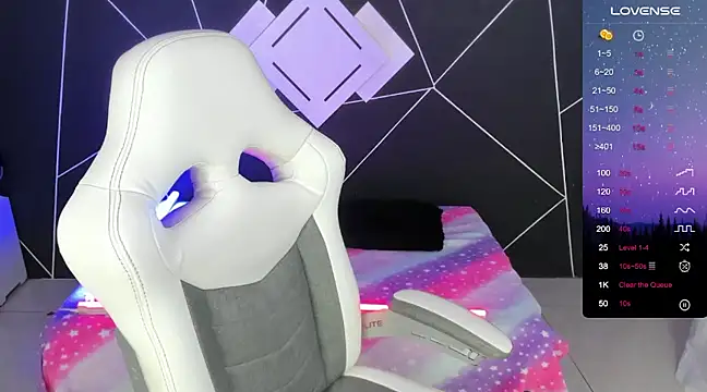 sofiakey online show from 30, 12, 2024