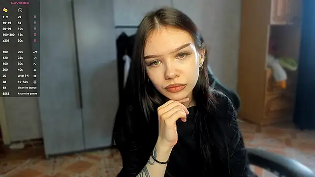 SweetyDeviliya online show from 11, 6, 2026