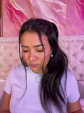 Snapshot of Rousse_blue chatting on 5, 2, 2026 Rousse blue online show from 5, 2, 2026