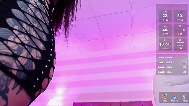 Snapshot of Kylie_golden chatting on 12, 2, 2025 Kylie golden online show from 12, 2, 2025