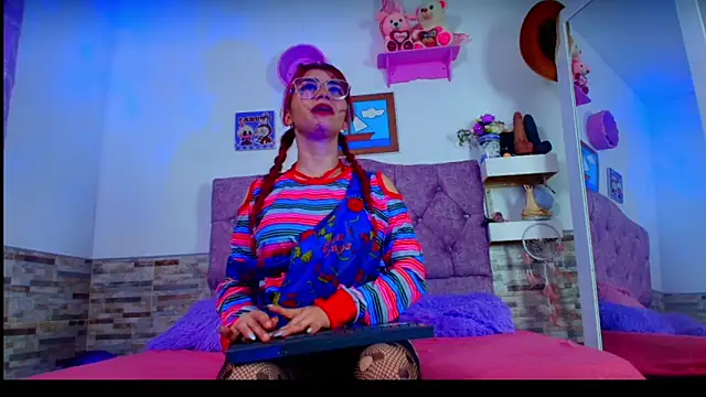 Melannytaylor online show from 30, 10, 2025