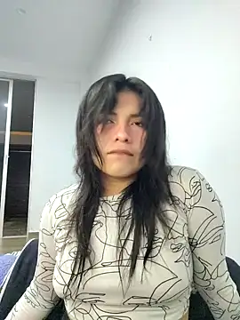 Snapshot of Elsa_sweet chatting on 5, 10, 2025 Elsa sweet online show from 5, 10, 2025