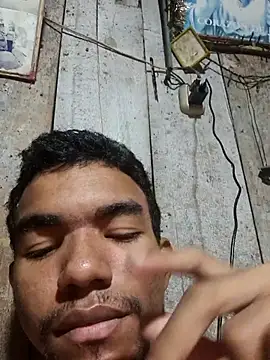 Reynold2608 online show from 19, 12, 2025