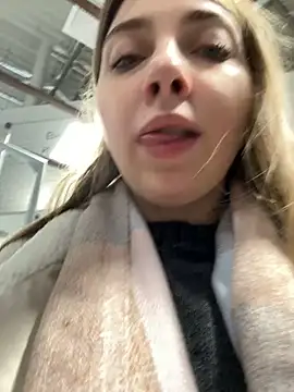 Sunny   Bunny online show from 2, 1, 2025