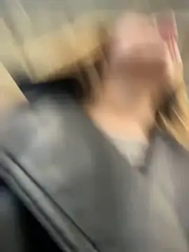 Sunny   Bunny online show from 8, 10, 2025