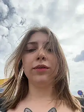 Sunny   Bunny online show from 3, 7, 2026